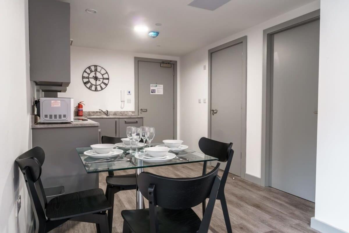 Lovely 1 Bed Apartment In Liverpool Centre Eksteriør bilde