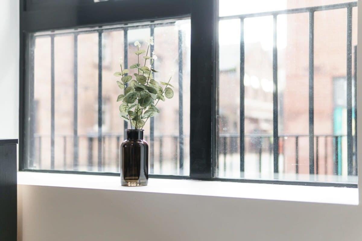 Lovely 1 Bed Apartment In Liverpool Centre Eksteriør bilde